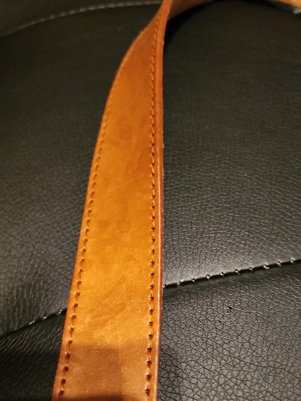 Liz Claiborne Tan Leather Belt with Decorative Silver-Tone Concho Buckle - Picture 11 of 11